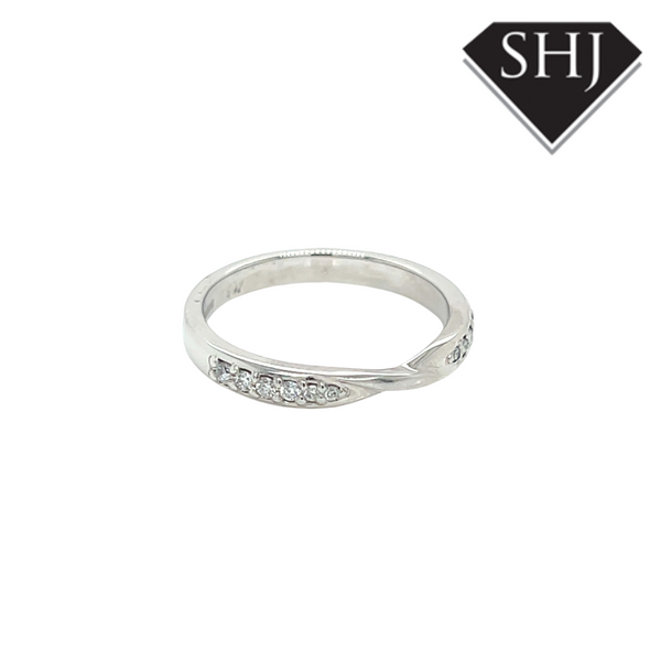 Ribbon and Twist Platinum Diamond Wedding Band