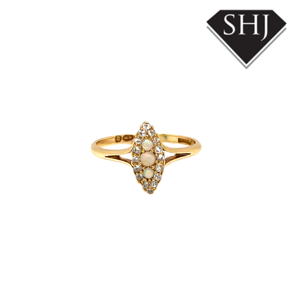 18ct Yellow Gold Opal and Diamond Ring