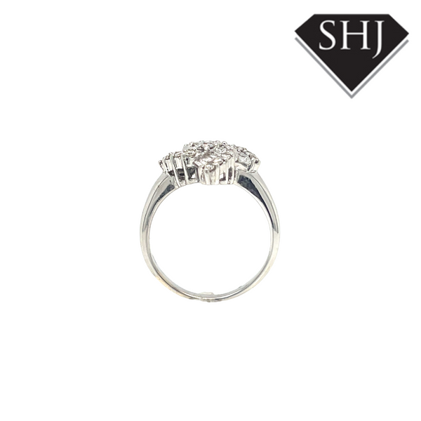 18ct White Gold 0.50ct Diamond Cluster Ring