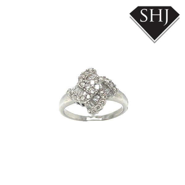 18ct White Gold 0.50ct Diamond Cluster Ring