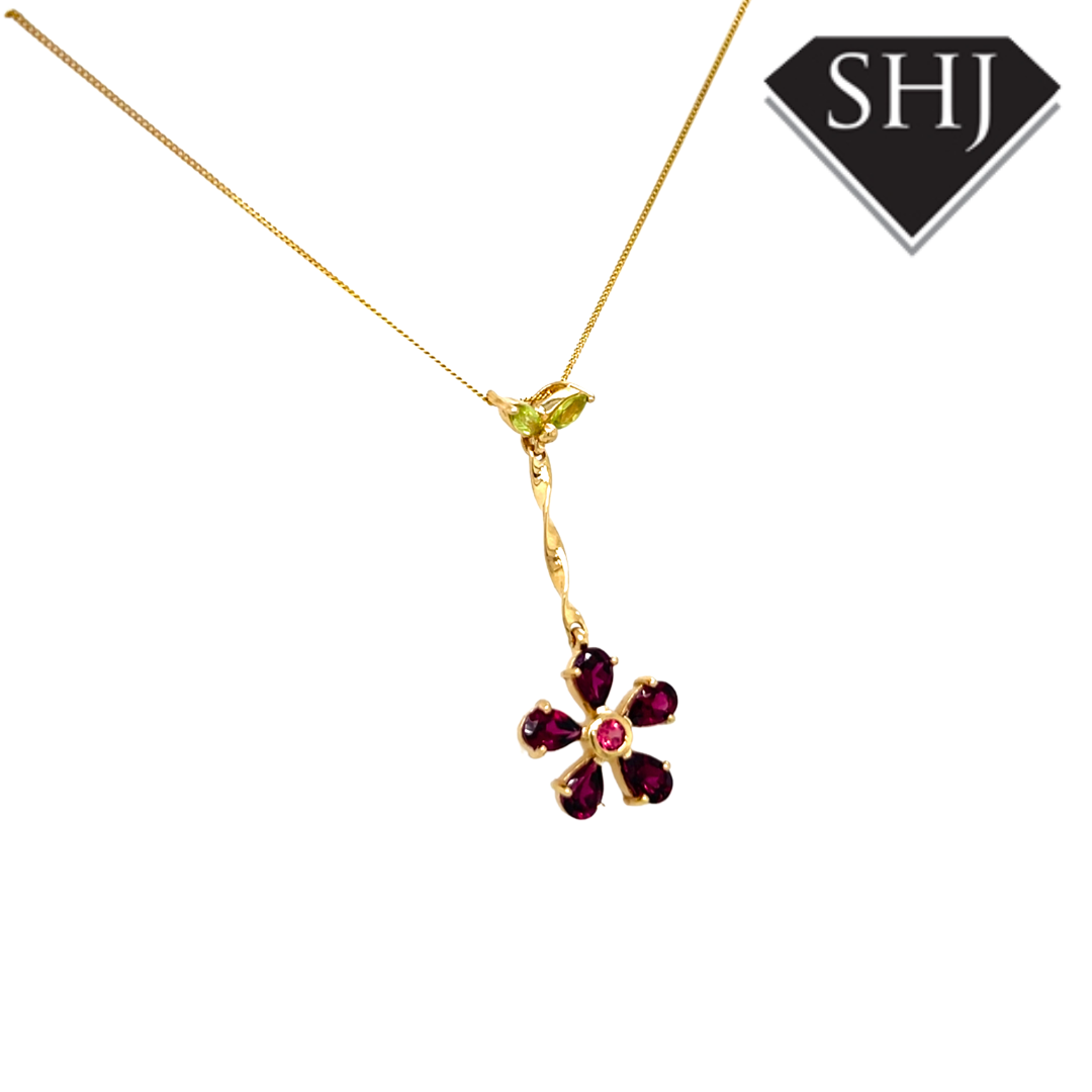 9ct Yellow Gold Garnet and Peridot Pendant and Chain