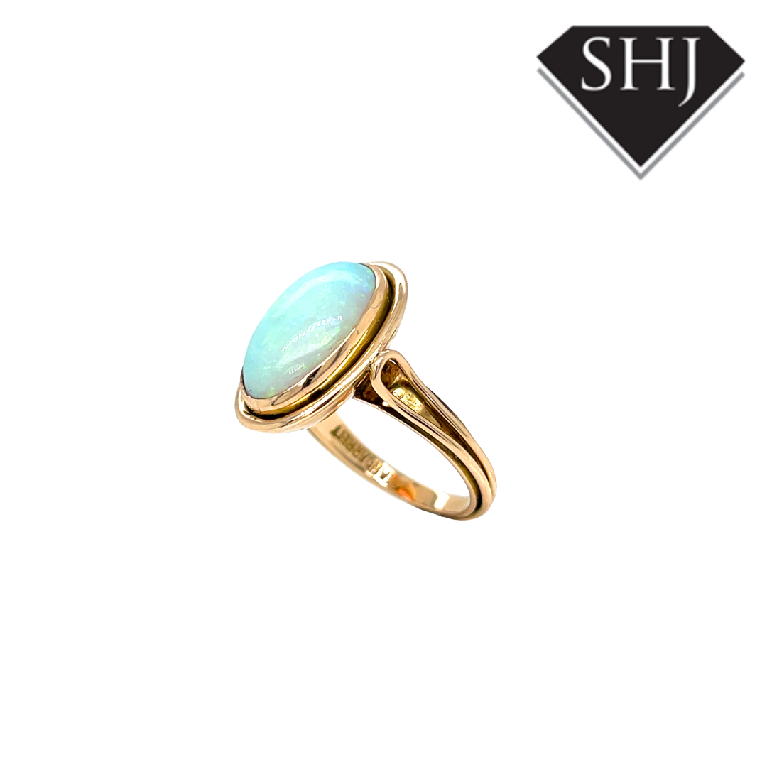 14ct Yellow Gold Opal Ring
