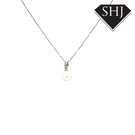 Silver Pearl Necklace