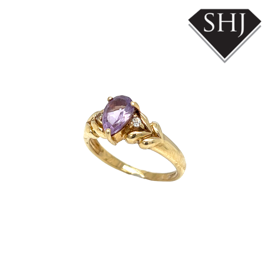 9ct Yellow Gold Pear Amethyst Ring