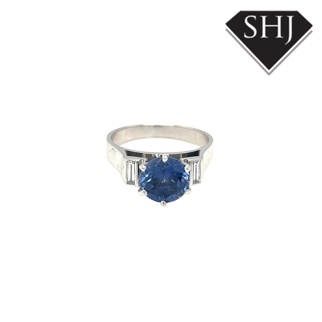 18ct White Gold Sapphire & Diamond Ring