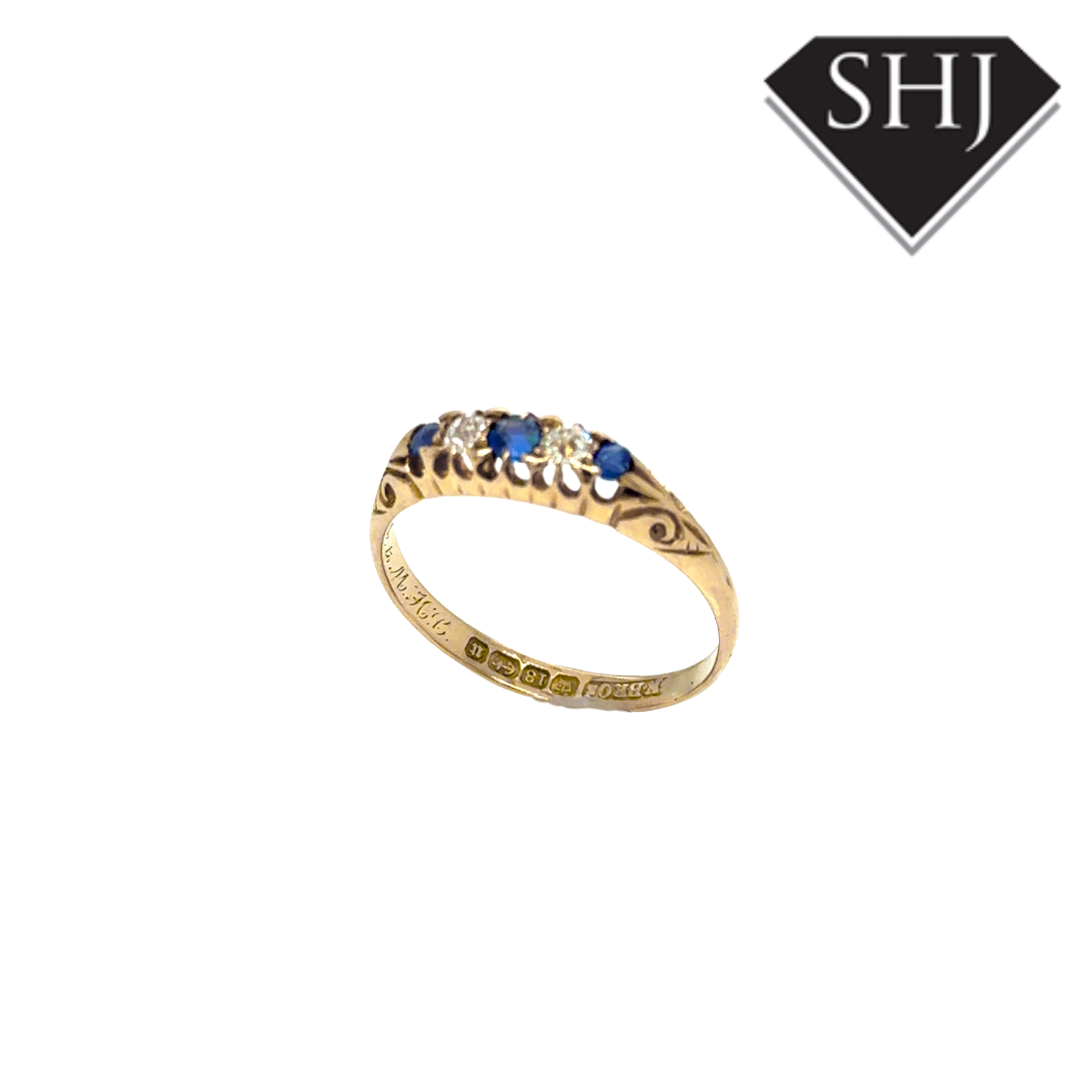18ct Yellow Gold Sapphire and Diamond Ring