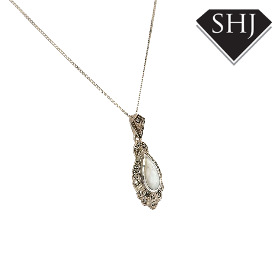 Silver Mother of Pearl Pendant