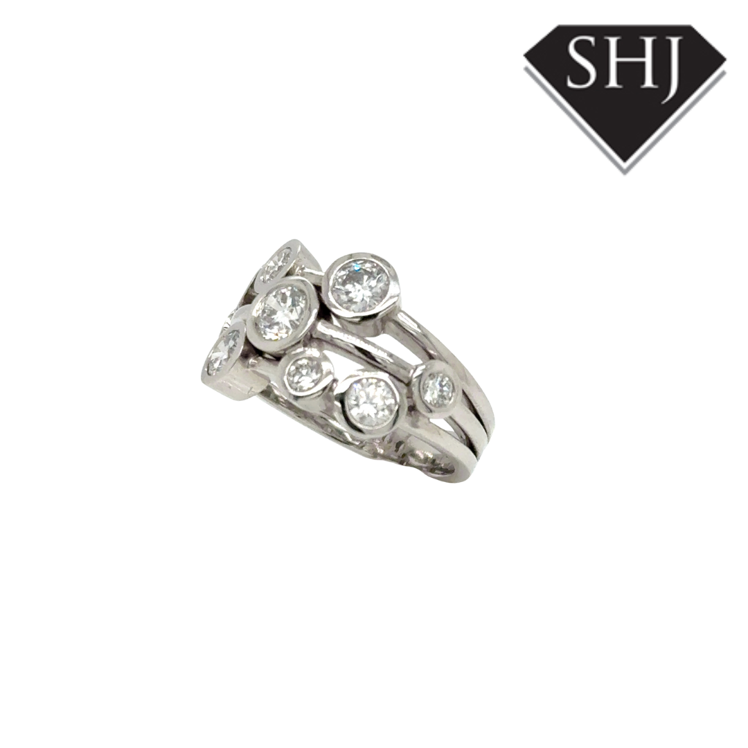 18ct White Gold 1.74ct Diamond Bubble Ring