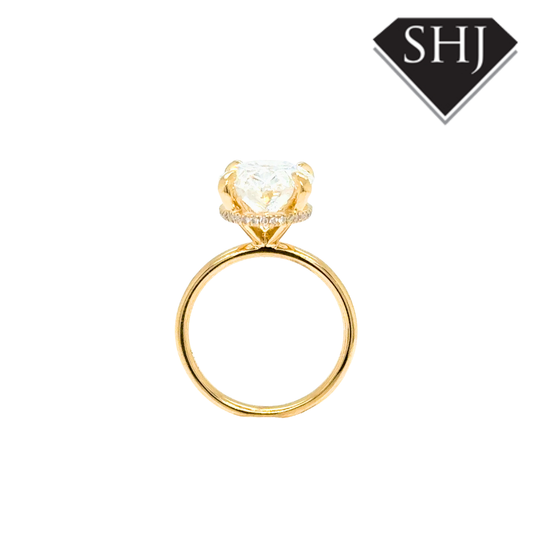 18ct Yellow Gold Lab Grown Oval 5.00ct Diamond Hidden Halo Ring E VVS2