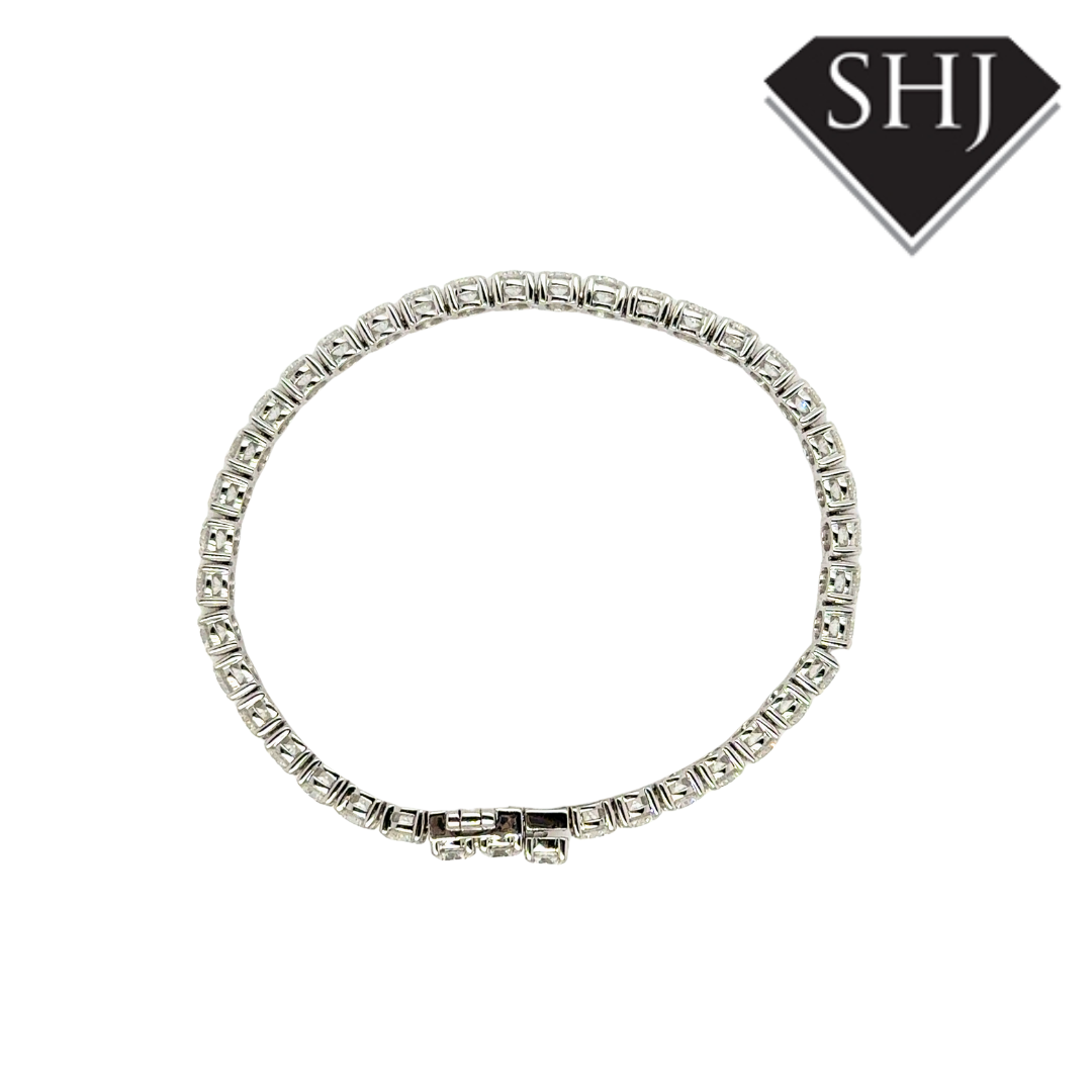 18ct White Gold Lab Grown 10.00ct Diamond Tennis Bracelet