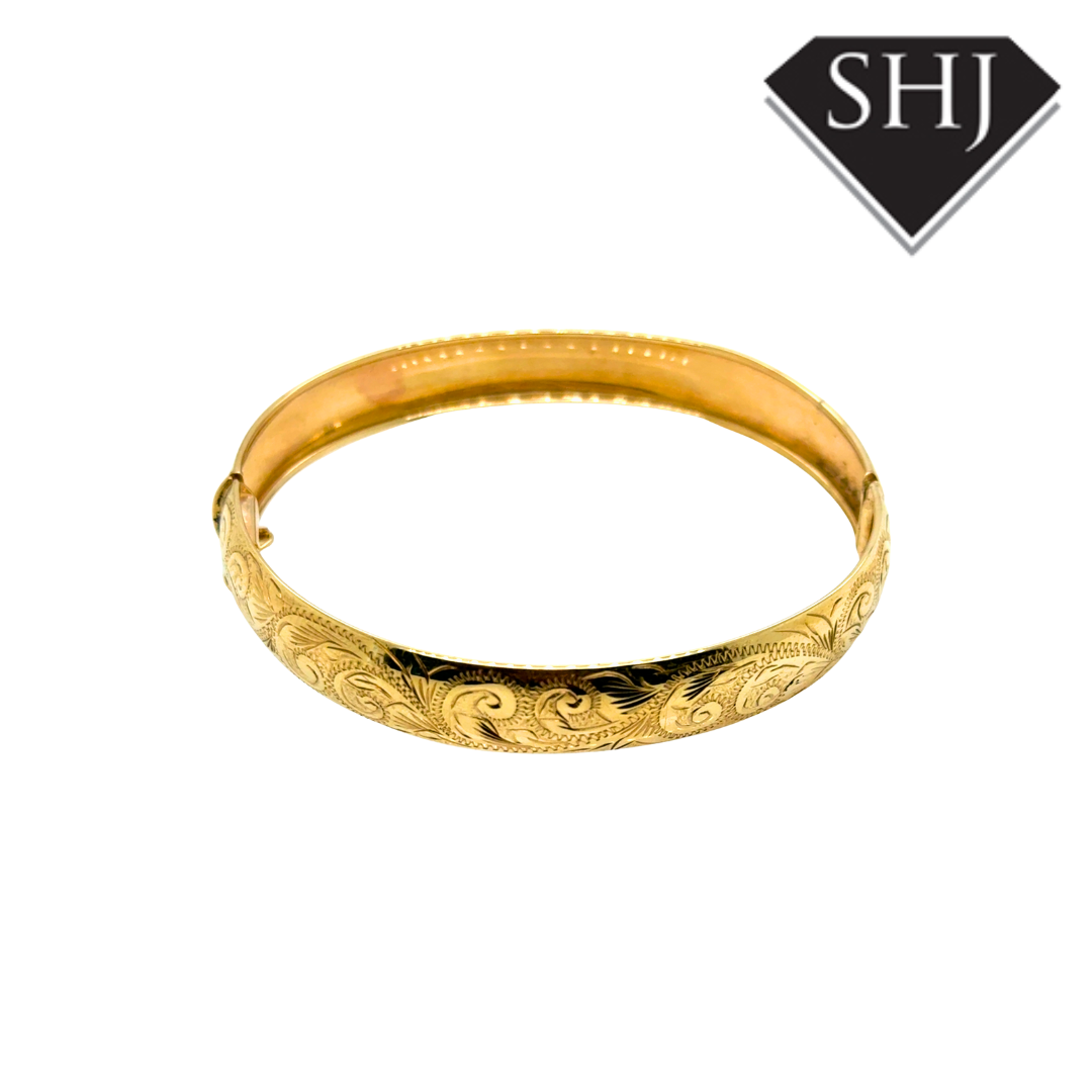 9ct Yellow Gold Engraved Bangle