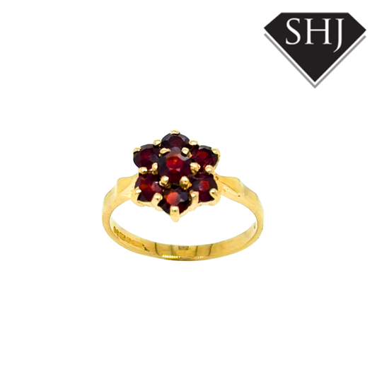 9ct Yellow Gold Garnet Cluster Ring