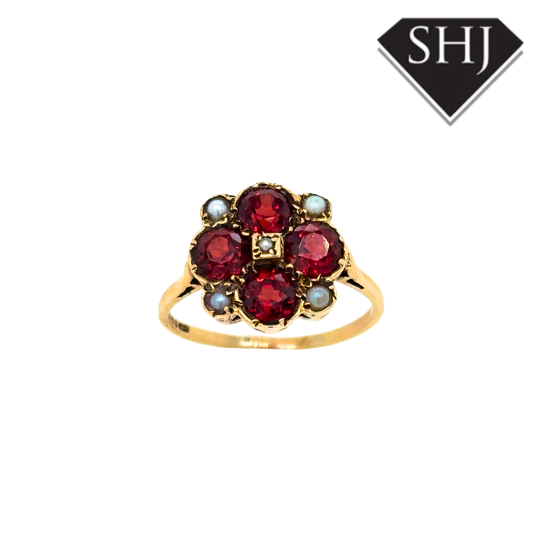 9ct Yellow Gold Garnet & Pearl Ring