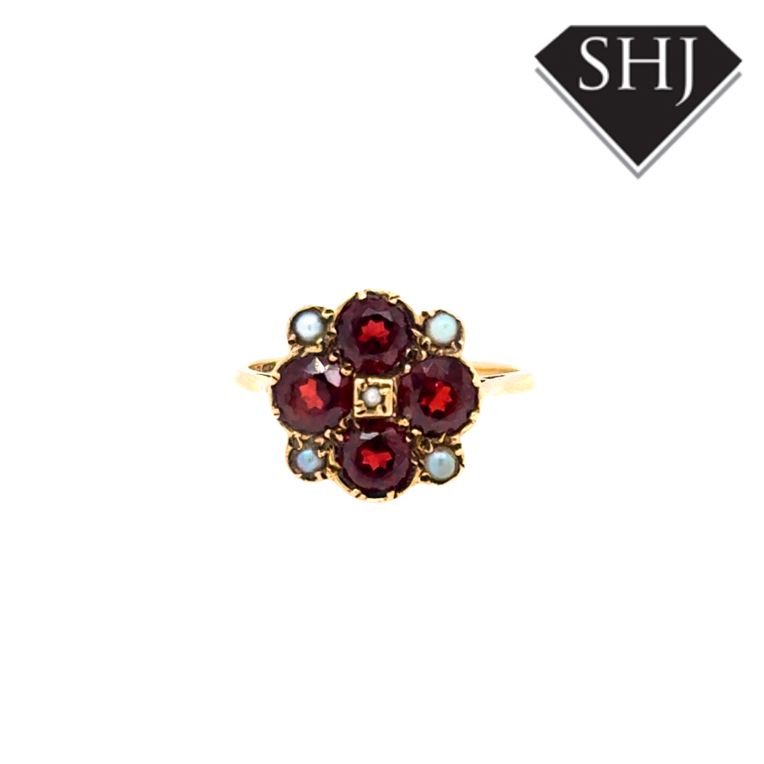 9ct Yellow Gold Garnet & Pearl Ring