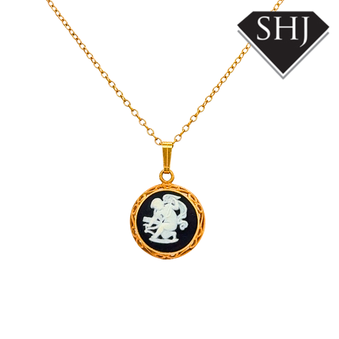 9ct Yellow Gold Wedgewood Pendant & Chain
