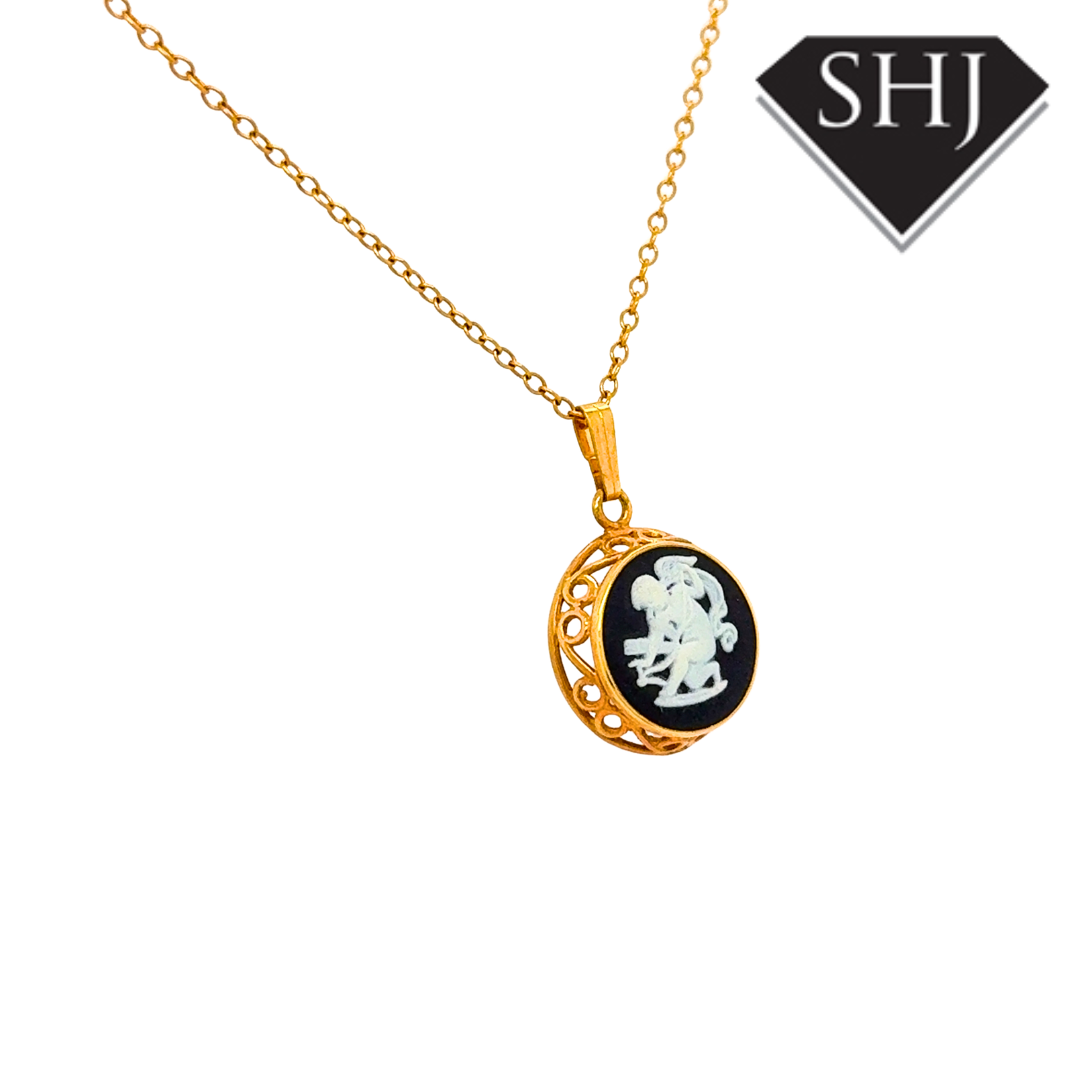 9ct Yellow Gold Wedgewood Pendant & Chain