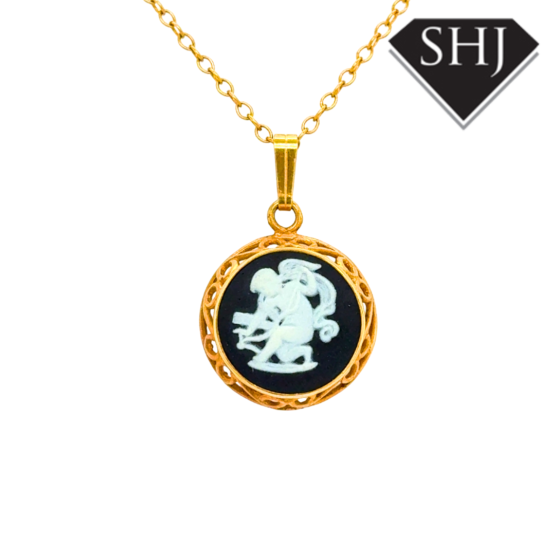 9ct Yellow Gold Wedgewood Pendant & Chain