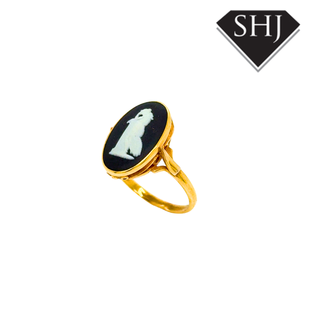 9ct Yellow Gold Wedgewood Ring