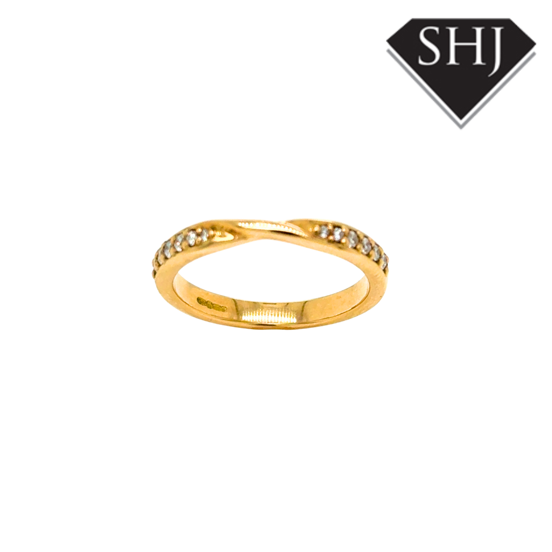9ct Yellow Gold Ribon & Twist 0.10ct Diamond Eternity Ring