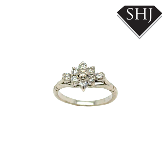 18ct White Gold Diamond Cluster Ring