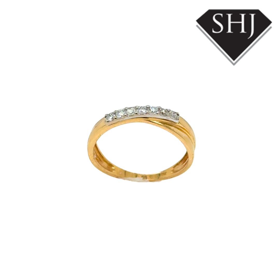 18ct Yellow Gold 7 Stone Diamond Ring