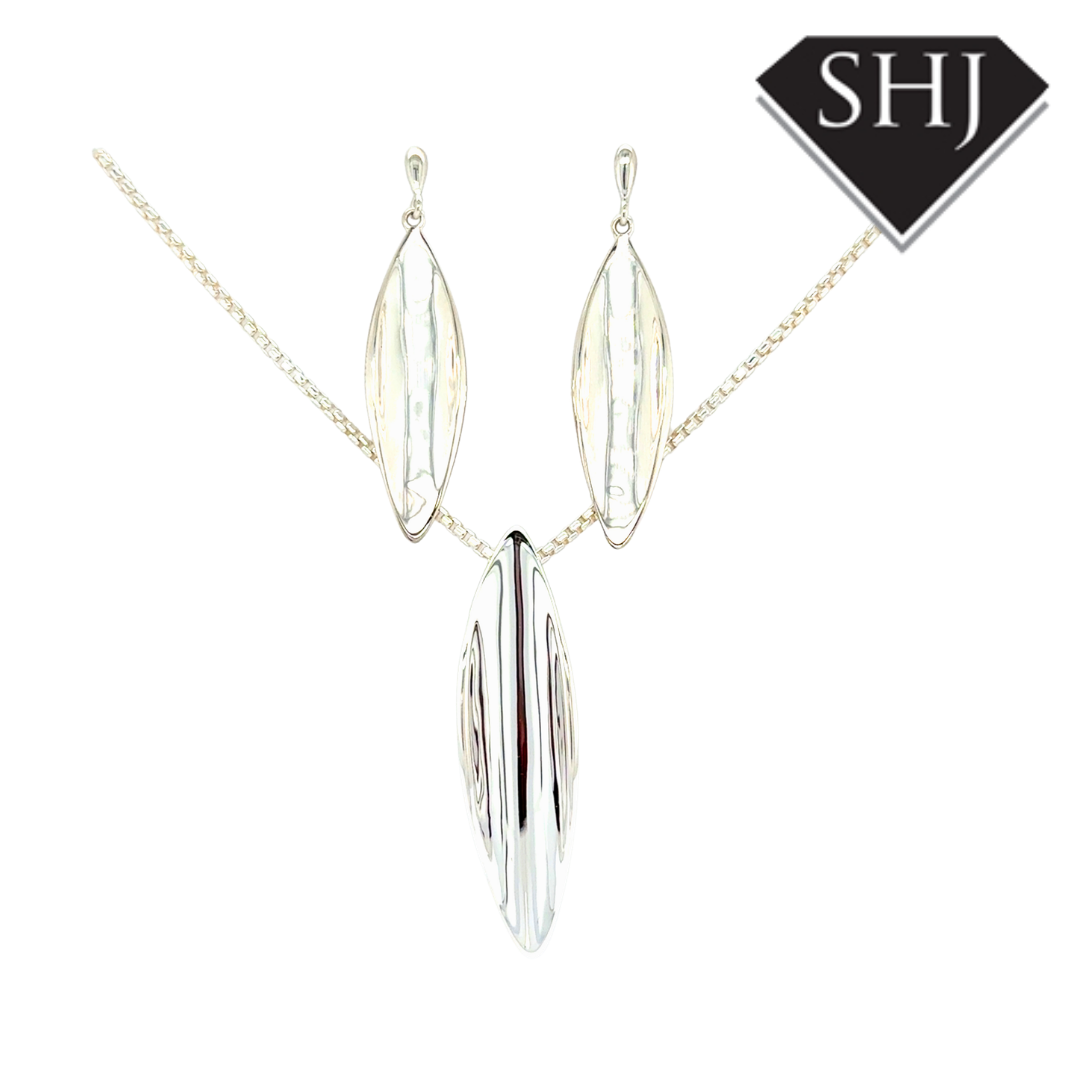 Silver Leaf Pendant & Chain