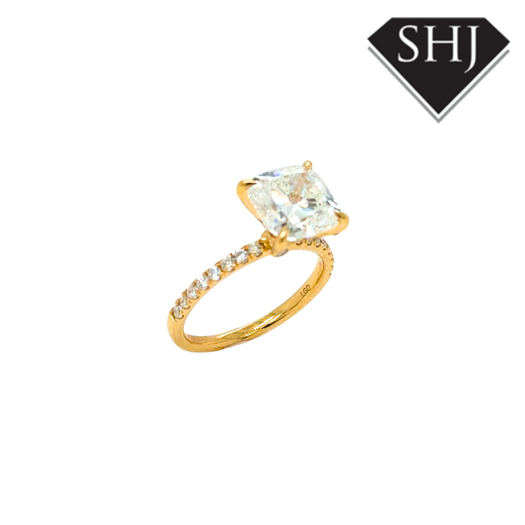 18ct Yellow Gold Lab Grown 3.06ct Cushion Diamond 0.28ct Diamond Shoulders Ring