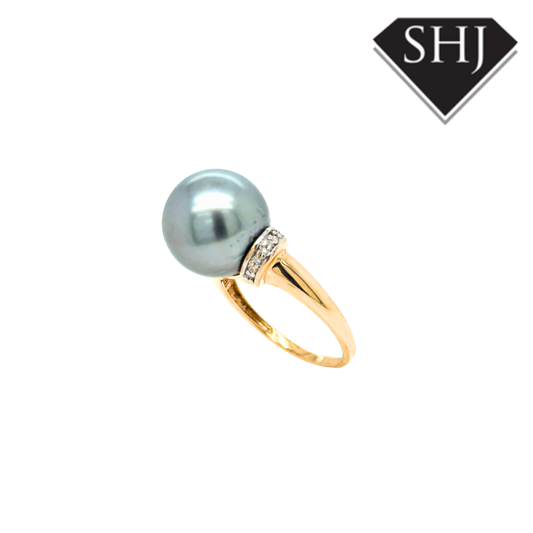 9ct Yellow Gold Tahitian Pearl Diamond Set Ring