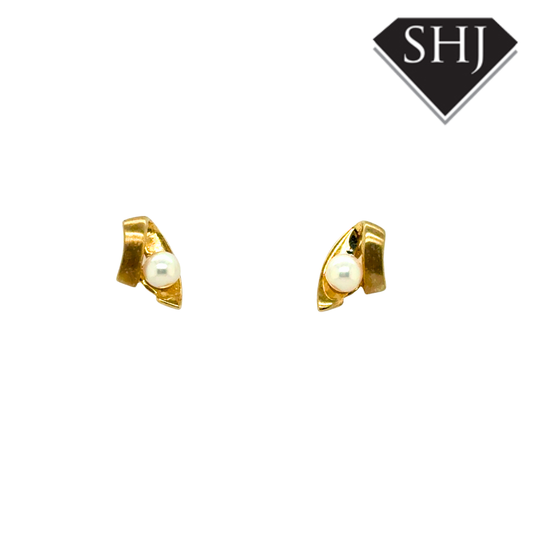 9ct Yellow Gold Pearl Stud Earrings