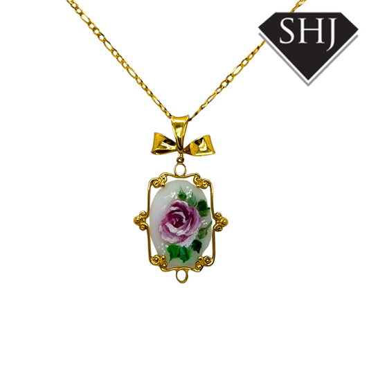 14ct Yellow Gold Quartz Enamalled Pendant & Chain
