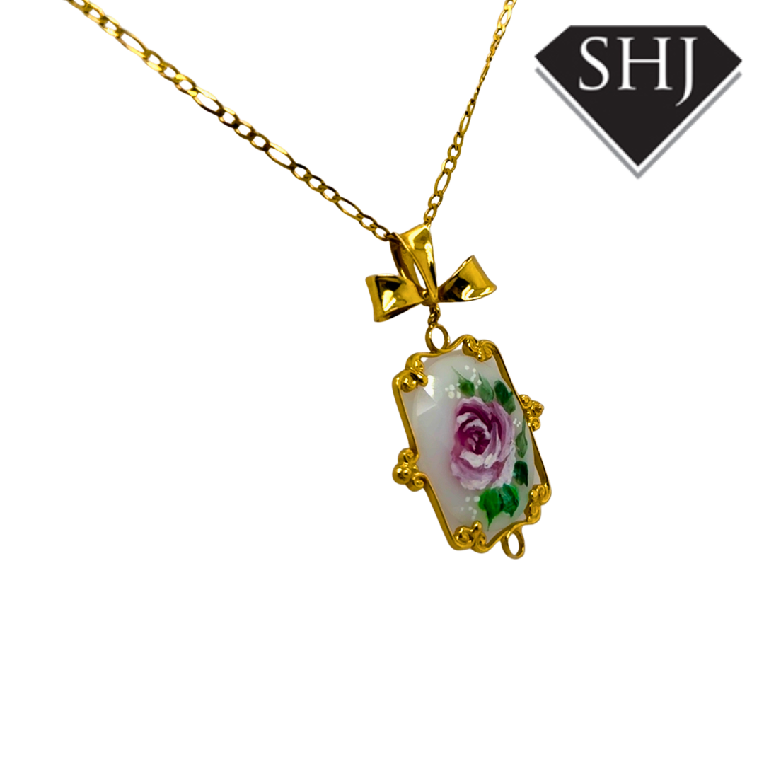 14ct Yellow Gold Quartz Enamalled Pendant & Chain