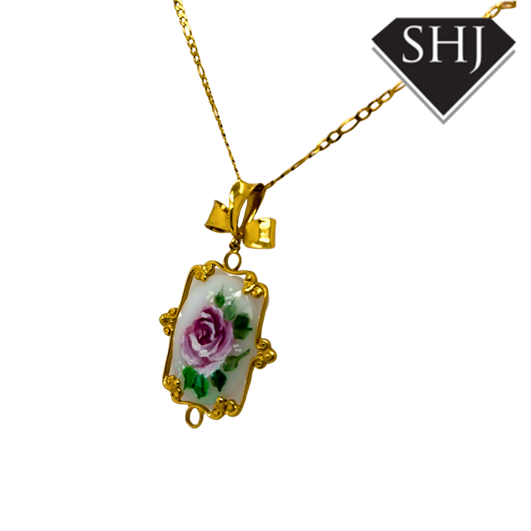 14ct Yellow Gold Quartz Enamalled Pendant & Chain
