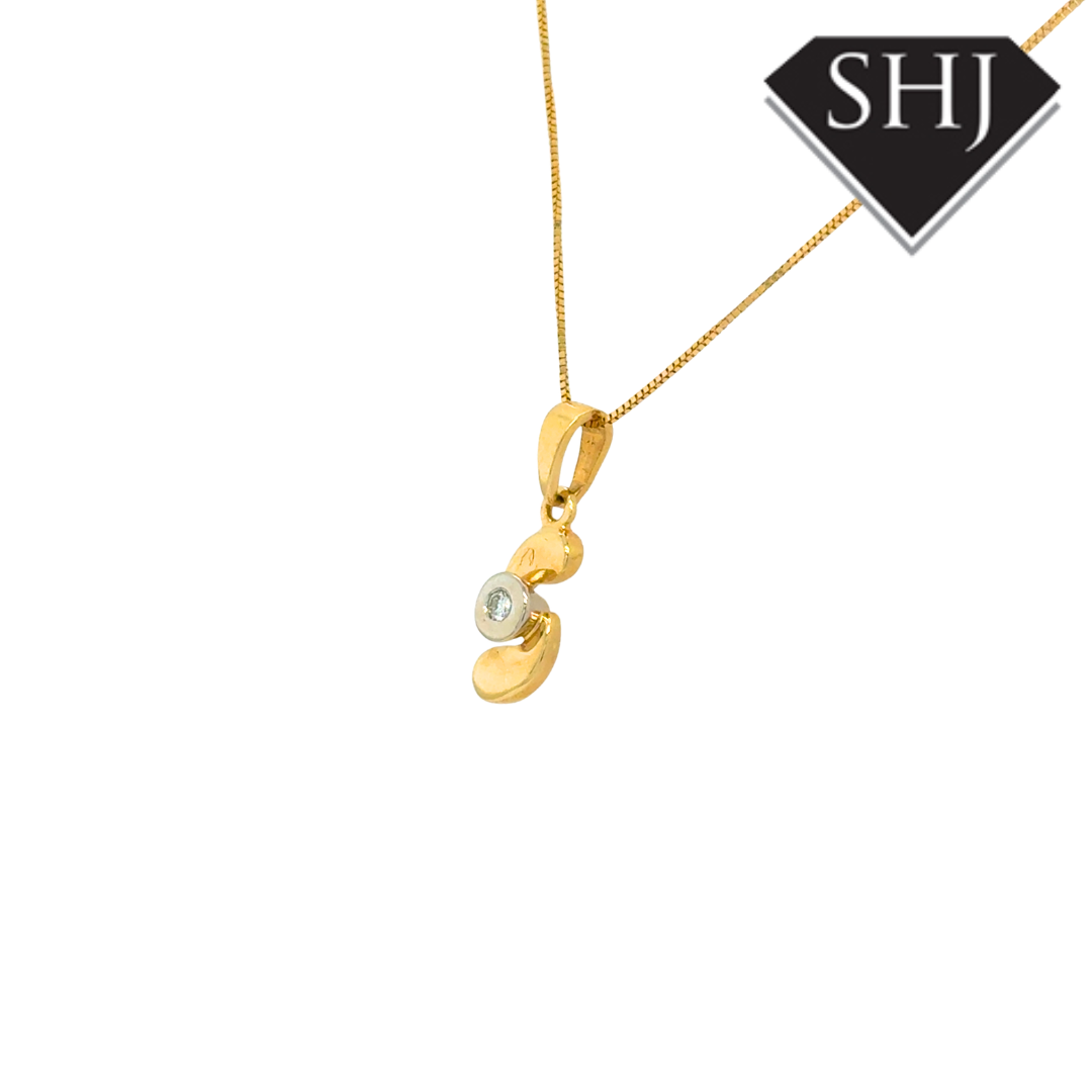 18ct Yellow Gold Diamond Pendant & Chain