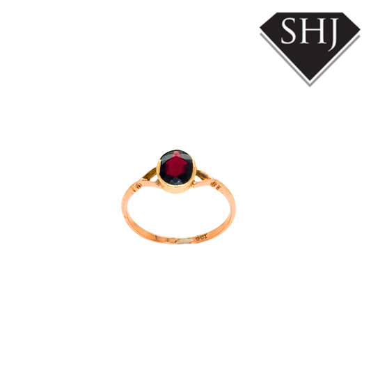 9ct Yellow Gold Garnet Ring