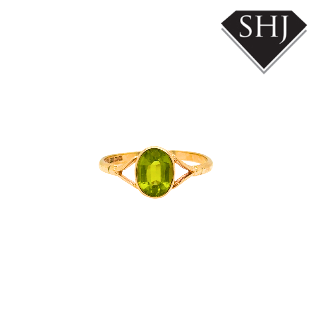9ct Yellow Gold Peridot Ring