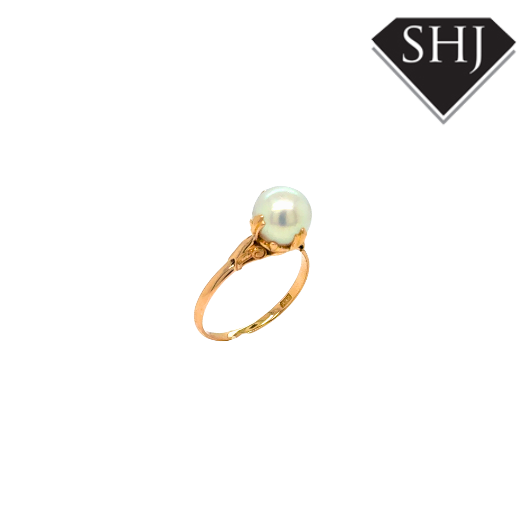 18ct Yellow Gold Pearl Ring