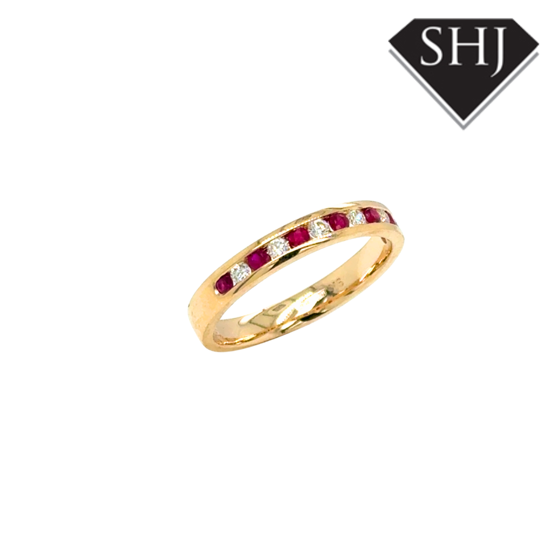 9ct Yellow Gold 0.22ct Ruby & 0.15ct Diamond Eternity Ring