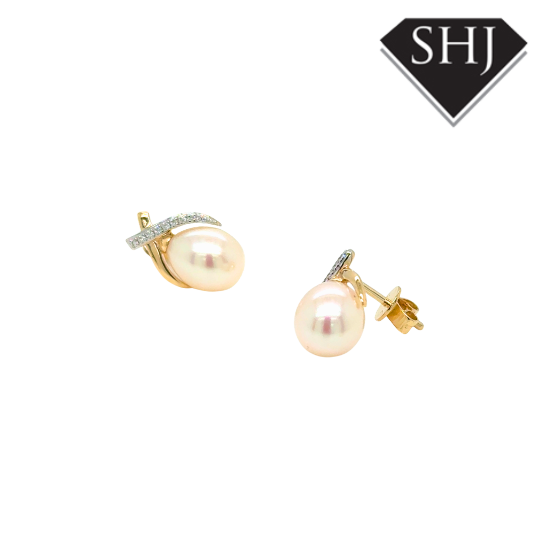 9ct Yellow Gold Pearl & 0.06ct Diamond Earrings