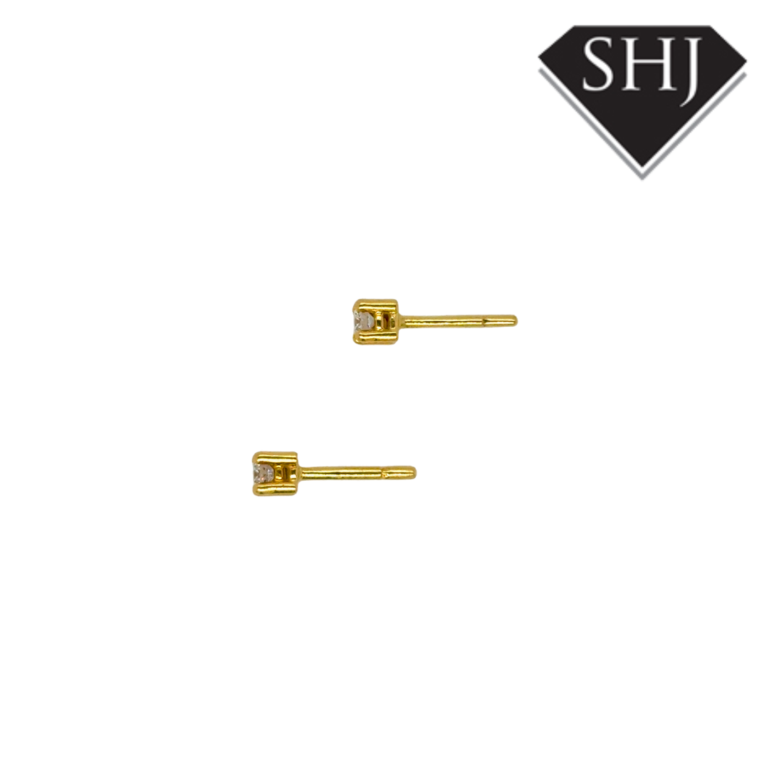 18ct Yellow Gold Diamond Stud Earrings