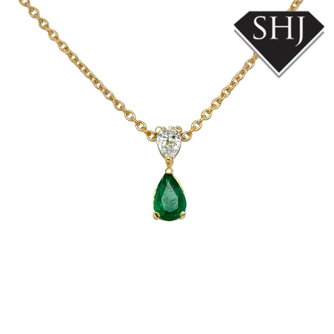 18ct Yellow Gold Emerald & Diamond Pendant