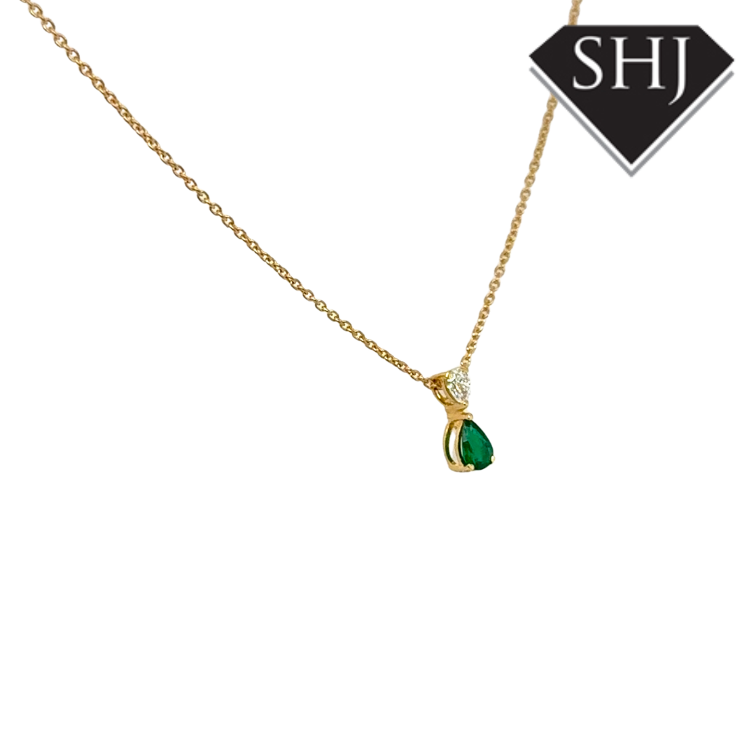18ct Yellow Gold Emerald & Diamond Pendant