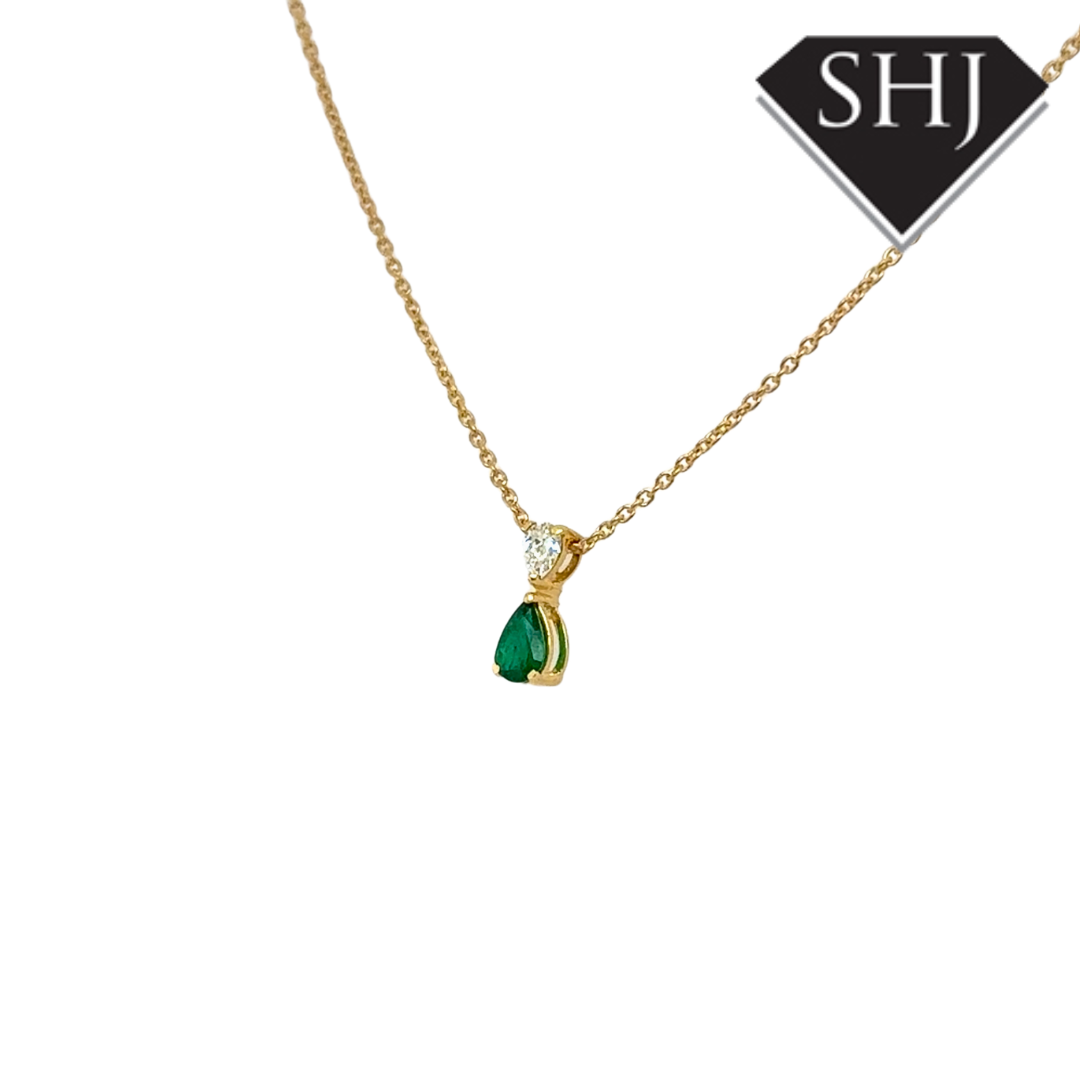 18ct Yellow Gold Emerald & Diamond Pendant