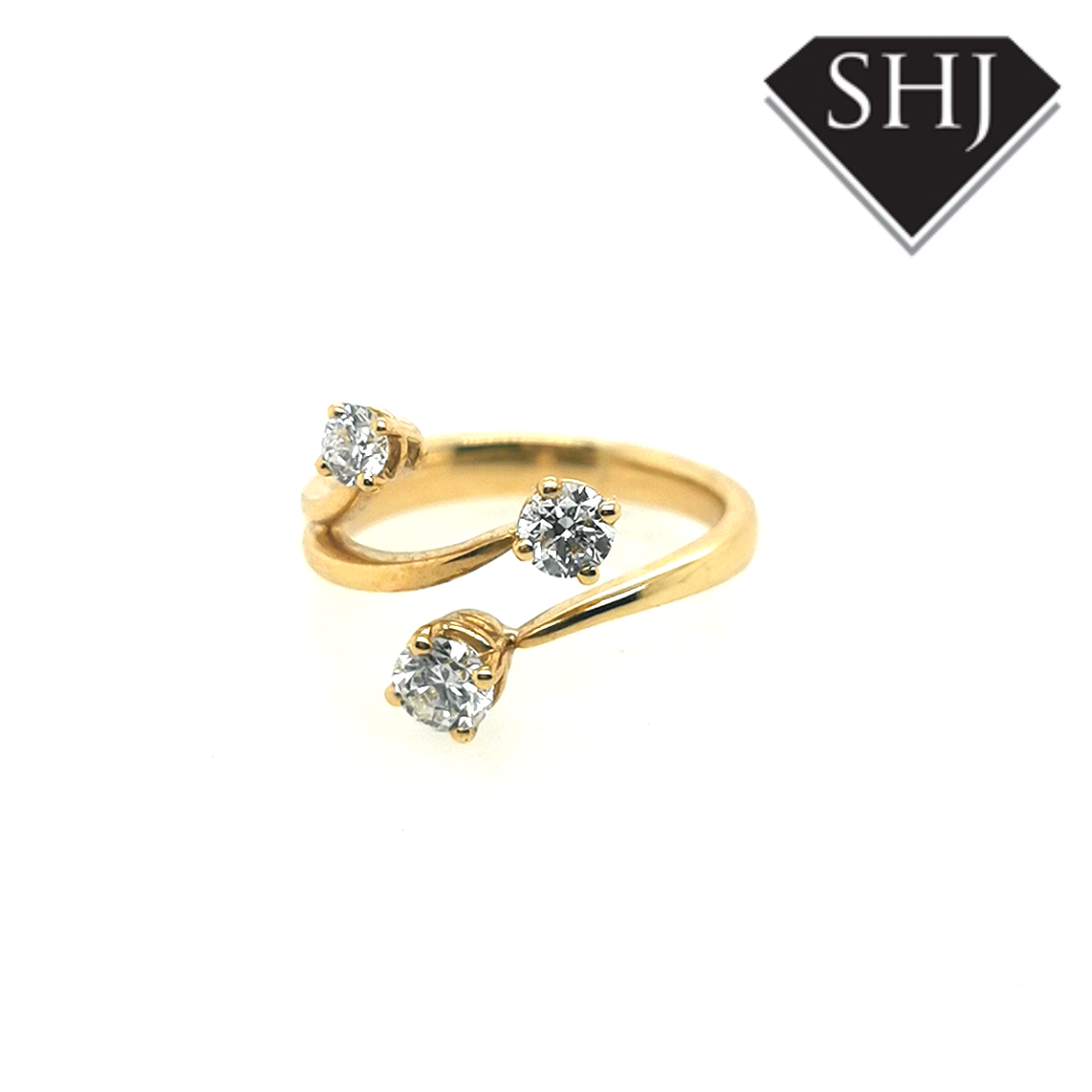 18ct Yellow Gold Diamond 3 Stone Ring