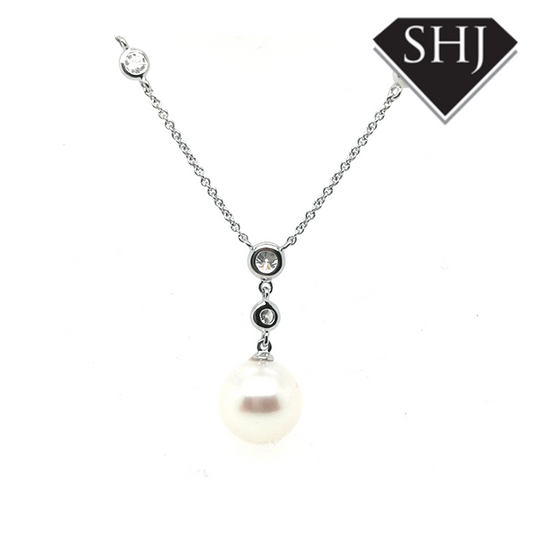 9ct White Gold Diamond Pearl 0.99ct Pendant