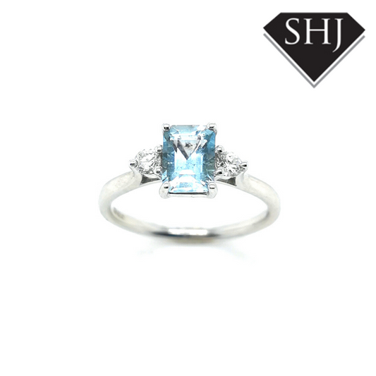 9ct White Gold Aqua and Diamond Ring 0.16ct