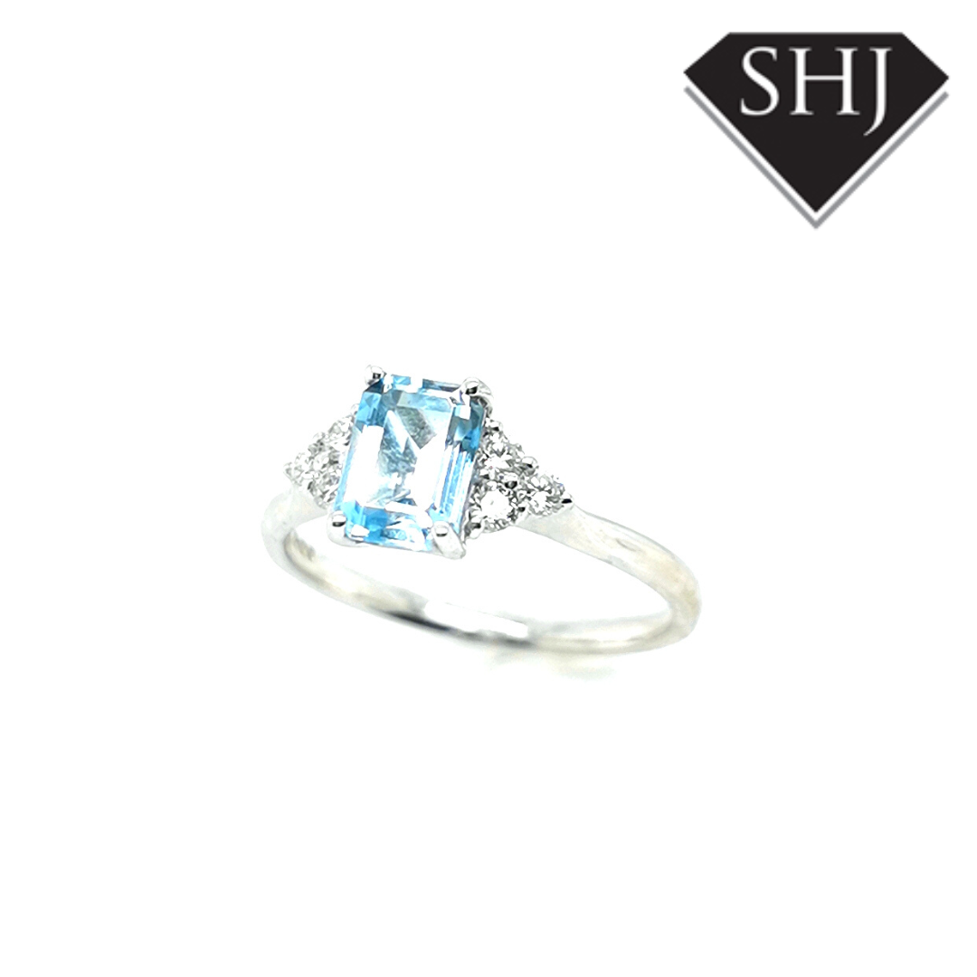 9ct White Gold Aquamarine and Diamond Ring