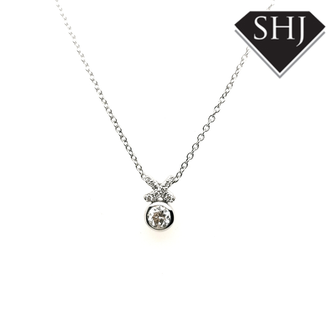 18ct White Gold Diamond Kiss Diamond Slider Pendant