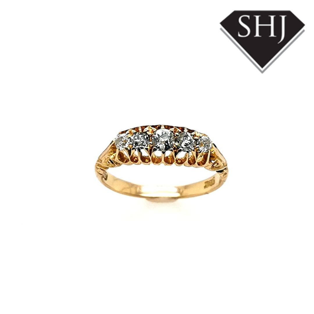 18ct Yellow Gold Diamond 5 Stone Ring