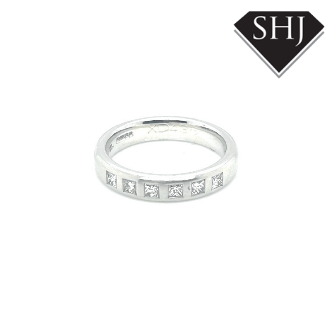 18ct White Gold Satinised Diamond Set Band, £1,250